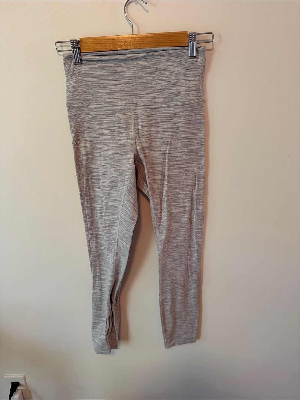 lululemon athletica Heathered Light Gray Leggings